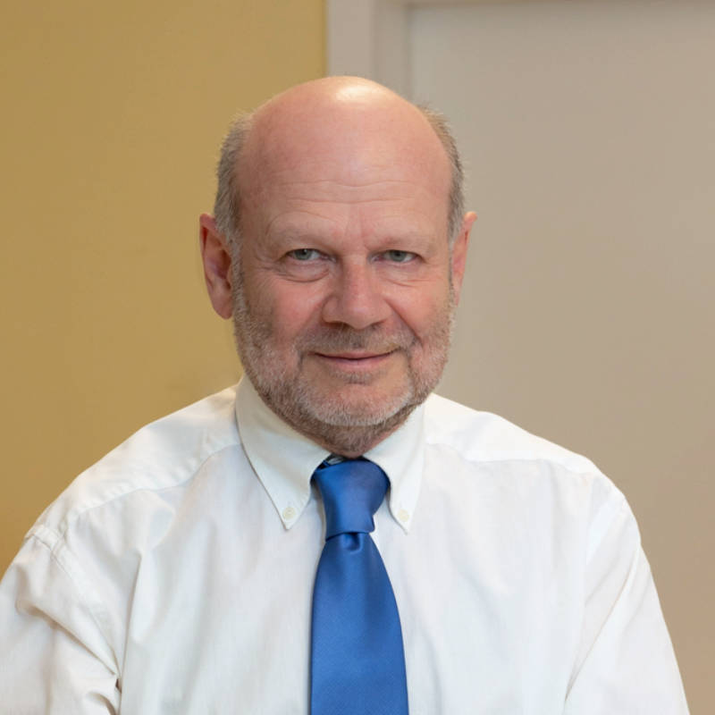 Dr. Rudolf Bauer
